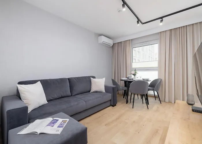 Lema 19 Uniqe In With Garden Air Conditioning Parking Near Tauron Arena By Renters Prestige Apartament Kraków