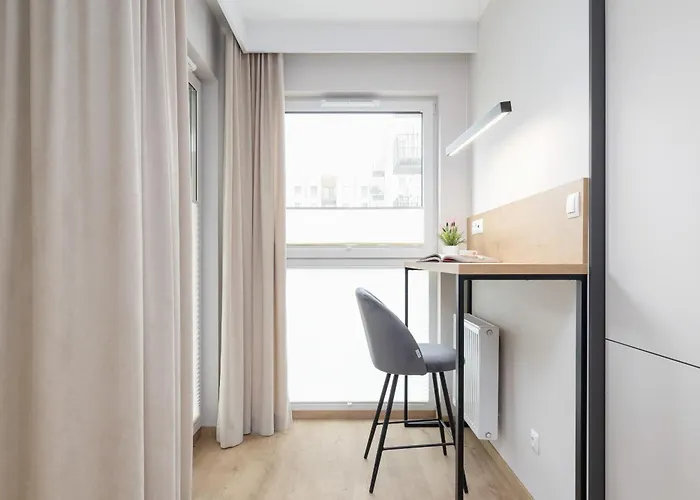 Lema 19 Uniqe In With Garden Air Conditioning Parking Near Tauron Arena By Renters Prestige Apartament Kraków