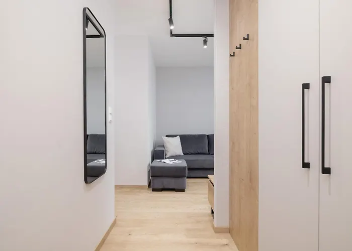 Lema 19 Uniqe In With Garden Air Conditioning Parking Near Tauron Arena By Renters Prestige * Kraków