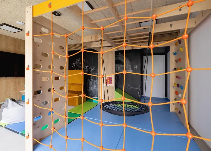 Lema 19 Uniqe In With Garden Air Conditioning Parking Near Tauron Arena By Renters Prestige Apartament *