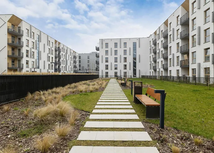 Apartament Lema 19 Uniqe In With Garden Air Conditioning Parking Near Tauron Arena By Renters Prestige